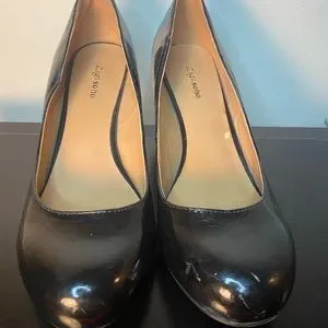 Escarpins ZIGI SOHO Janelle Vernis Noir, Tailles 8 Et 9.5 - Neufs Avec Emballage, Talons Tendance